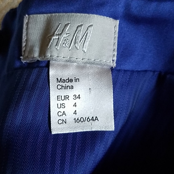 3/$20 H&M Pencil Skirt - Picture 7 of 7